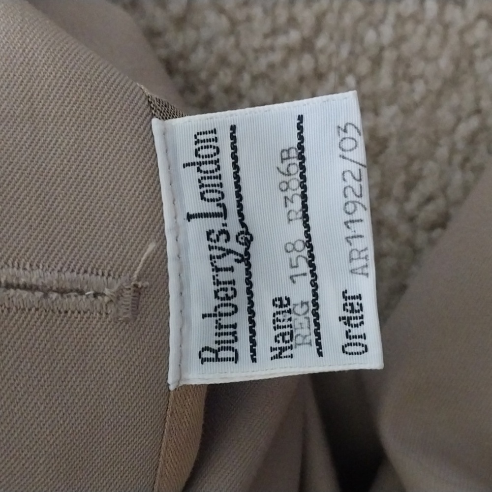 BURBERRY CHECK LINED CLASSIC TRENCH COAT WITH DETACHABLE HOOD - Picture 13 of 16